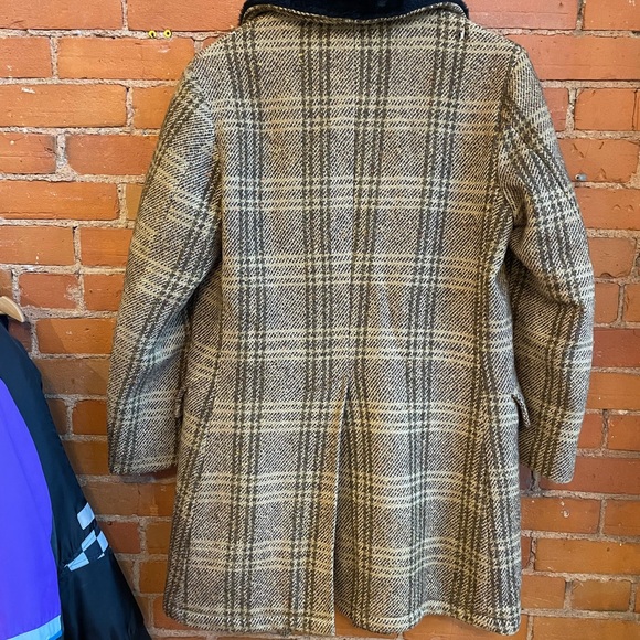 Vintage wool plaid button up jacket - Picture 3 of 5